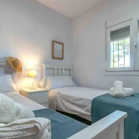 Villa House El Bosque *