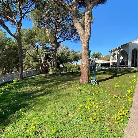 Villa House El Bosque *